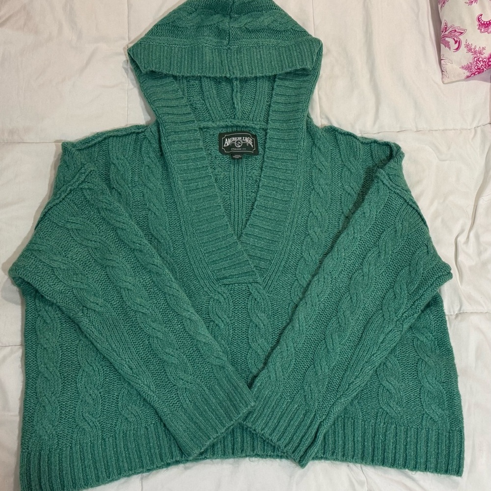 AE sweater